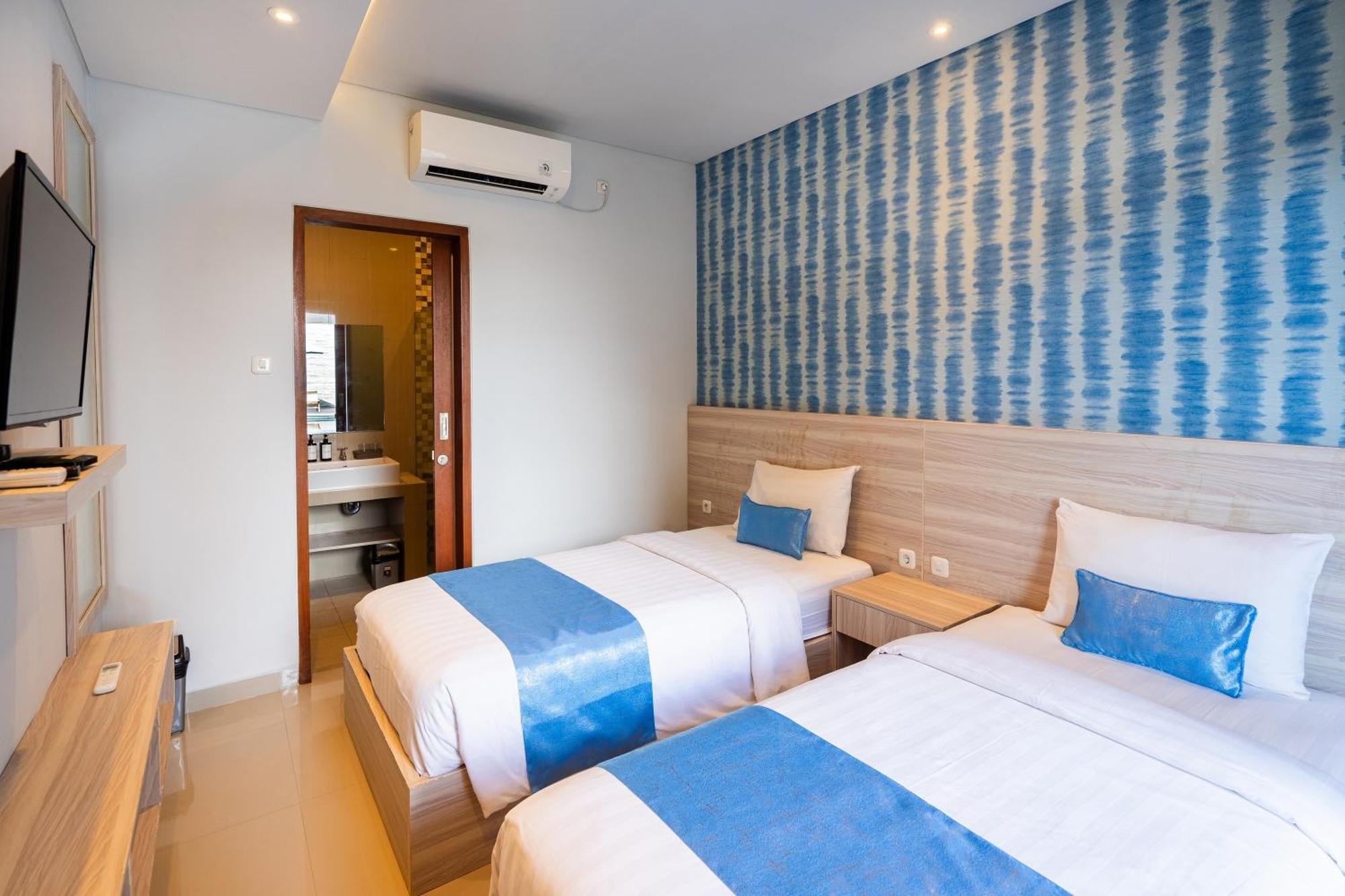 Mahesa Suites Seminyak Exterior foto