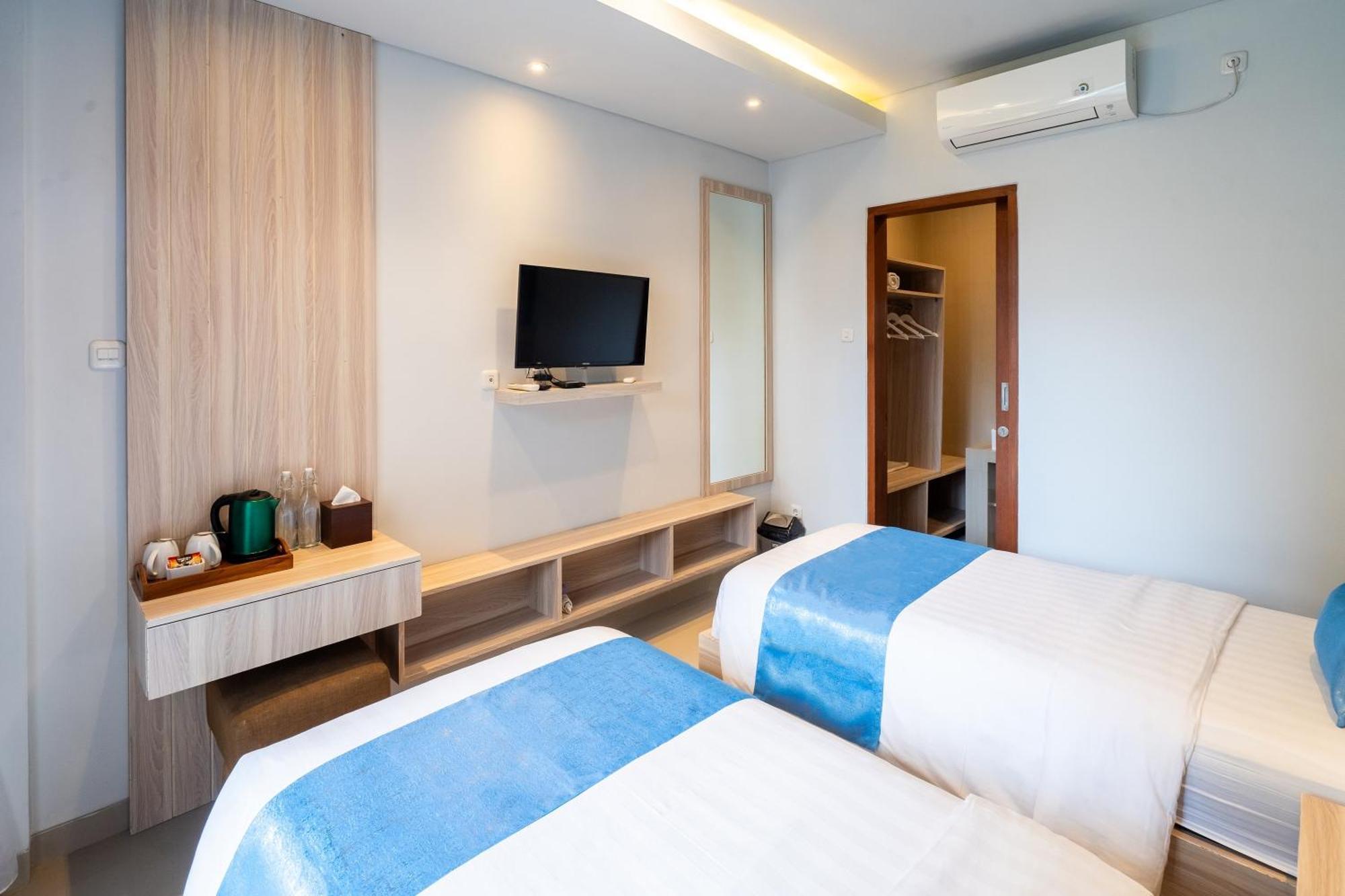 Mahesa Suites Seminyak Exterior foto